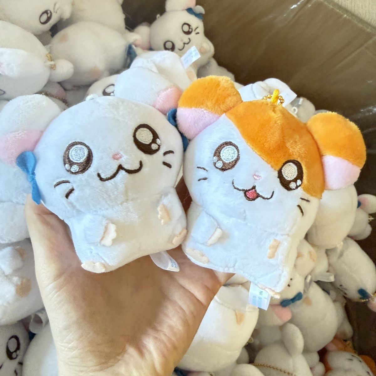 Cute Hamtaro Bijou Hugging Plu - Men Keychain Accessories ulasan dan harga