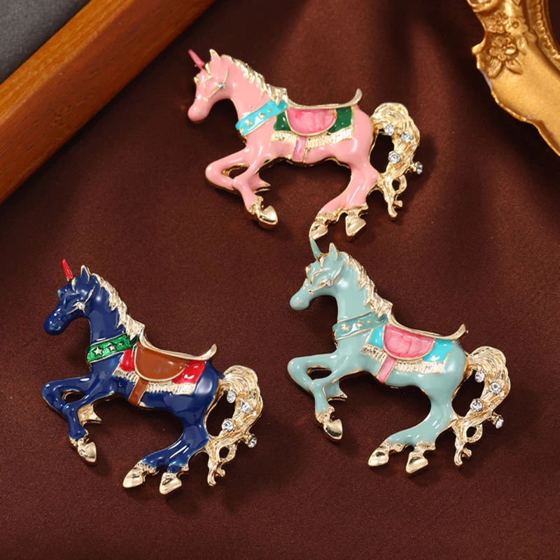 Vintage Enamel Horse Brooches  - Men Accessories Bouquet ulasan dan harga